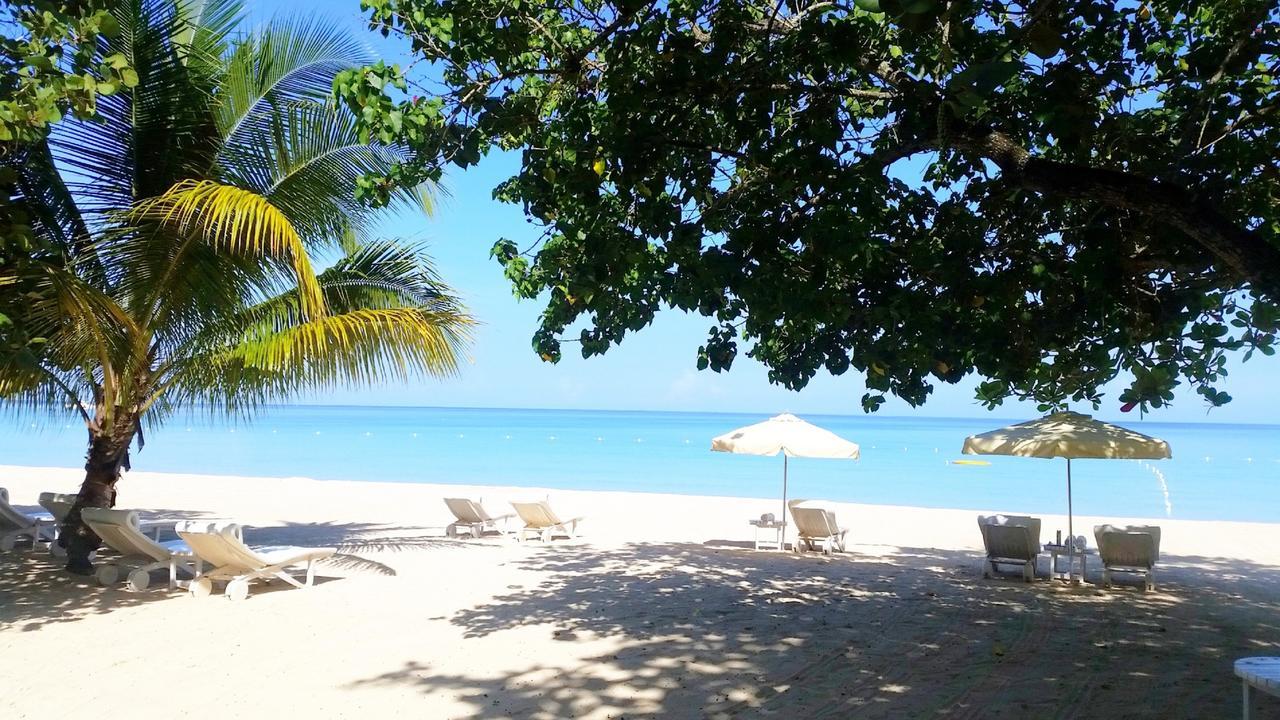 Idle Awhile Beach Hotel Negril Ngoại thất bức ảnh